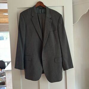 Gray Suit - Jos A Banks 46L 38/32 pants